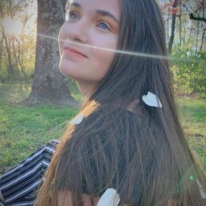 Meet your Posher, Deonna